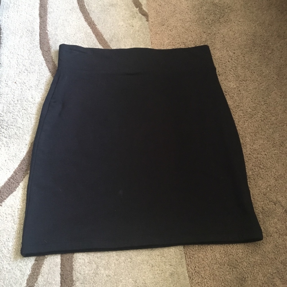 Black skirt